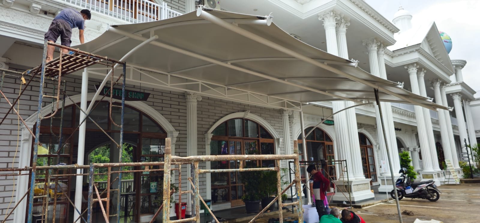 Pintu Masuk